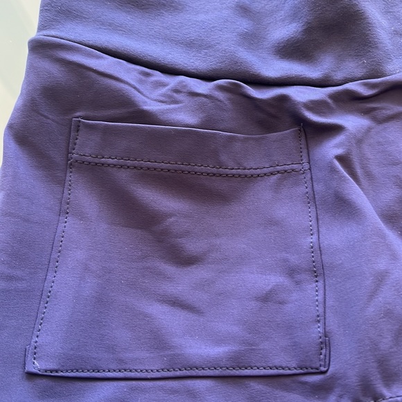 Woman’s legging pnyx navy blue size small made in Brazil - Picture 4 of 6